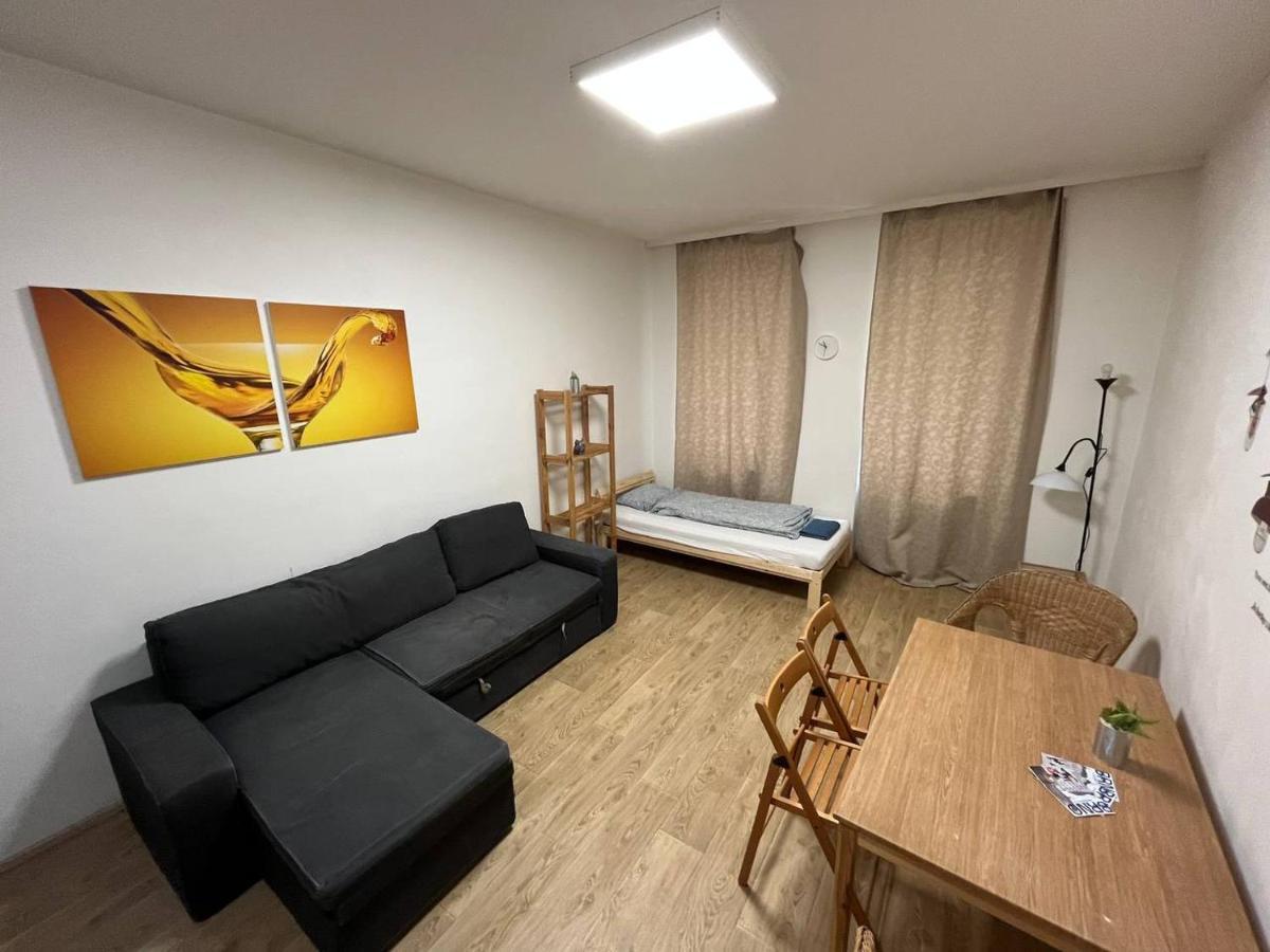 Apartmans In The Center With Privat Parking Apartman Brünn  Kültér fotó